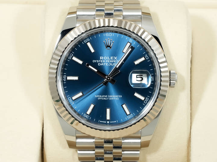 Pre-owned Rolex Datejust 41 Ref. 126334 Stainless Steel/White Gold Bright Blue Dial Jubilee Bracelet jjf2e2hy