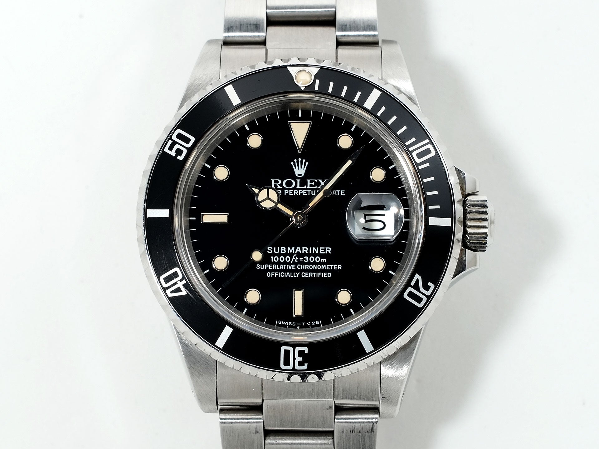 Rolex Submariner Date Ref. 16800 Stainless Steel Black Dial Pre-owned n5p53msh