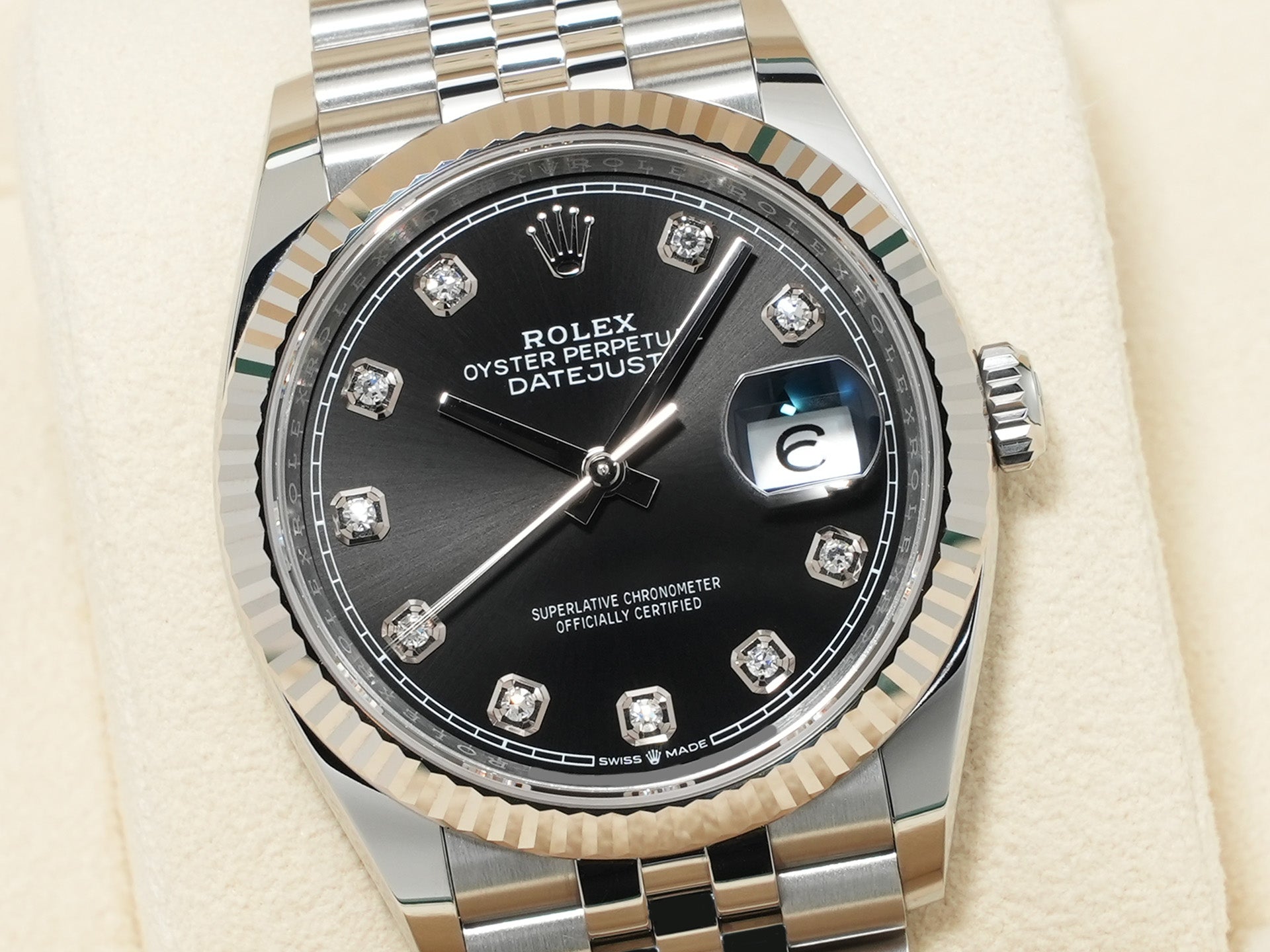 Rolex Datejust 36 Ref. 126234G Stainless Steel/White Gold Black 10-Piece Diamond Dial Jubilee Bracelet Excellent Condition 77q7msvn
