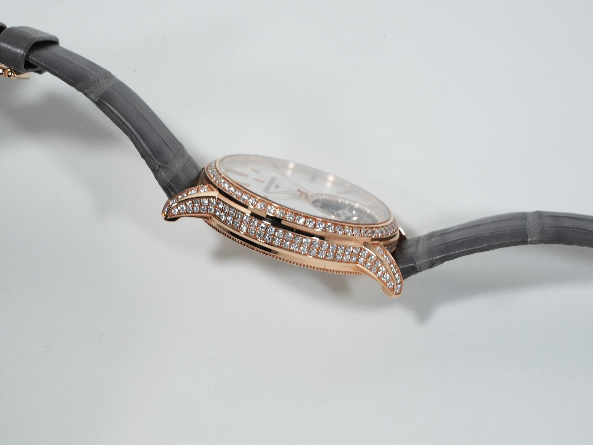 ヴァシュロンコンスタンタン トラディショナル・トゥールビヨン Ref.6035T/000R-B634 ピンクゴールド マザーオブパール文字盤 美品 3gg2o7co