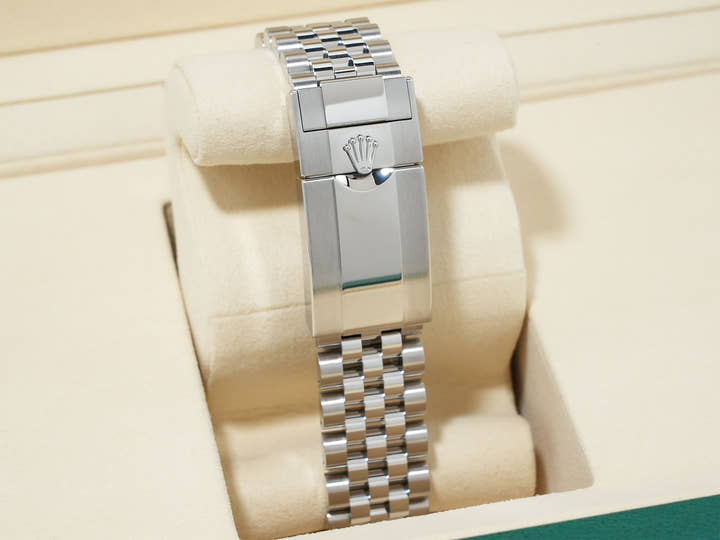 Rolex GMT-Master II Ref. 126710BLNR Stainless Steel with Black Dial and Jubilee Bracelet (Unused) sh3ftkq7