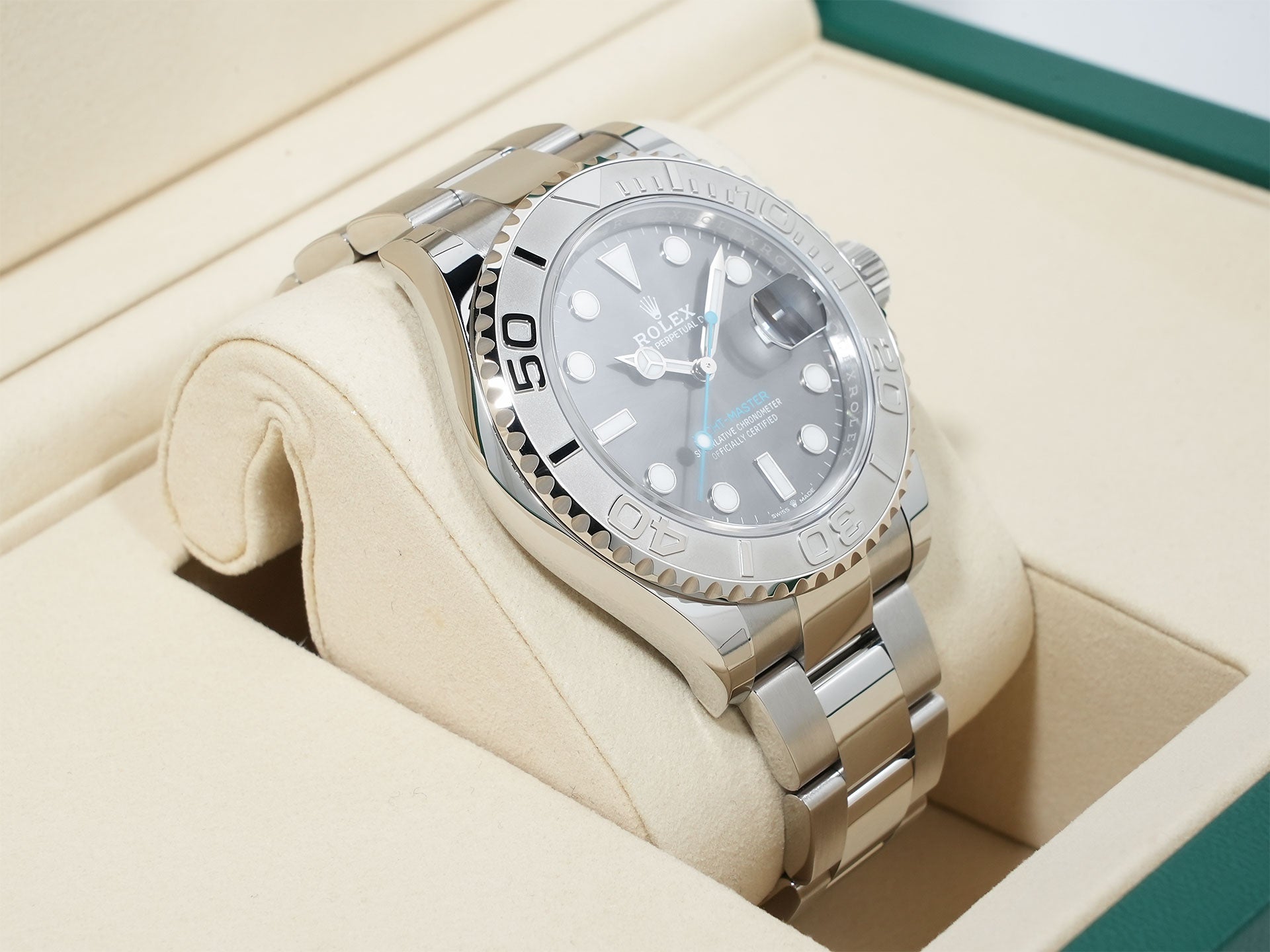 ロレックス ヨットマスター40 Ref.126622 ステンレススチール/プラチナ スレート文字盤 未使用 anaz2br8