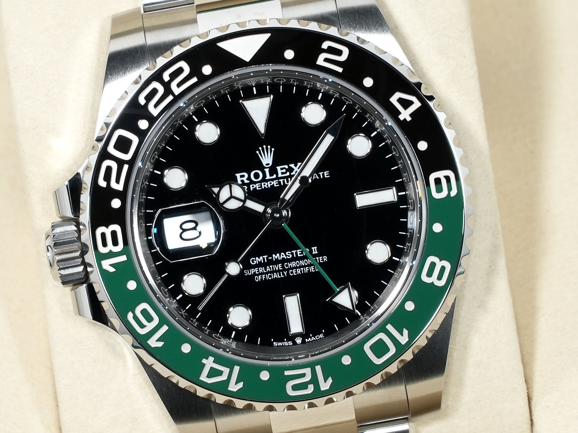 Rolex GMT-Master II Ref. 126720VTNR Stainless Steel Black Dial Oyster Bracelet Unused e47jvbrw