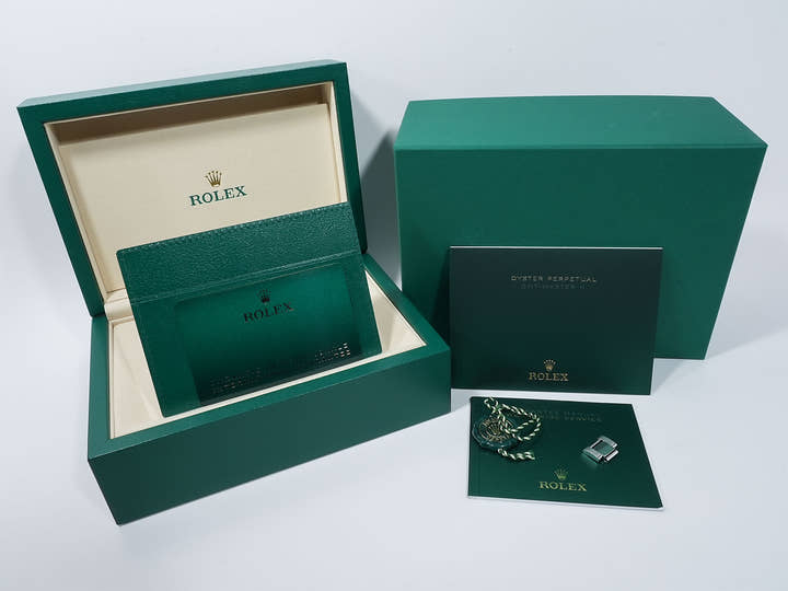 Rolex GMT-Master II Ref. 126720VTNR Stainless Steel Black Dial Oyster Bracelet Unused e47jvbrw