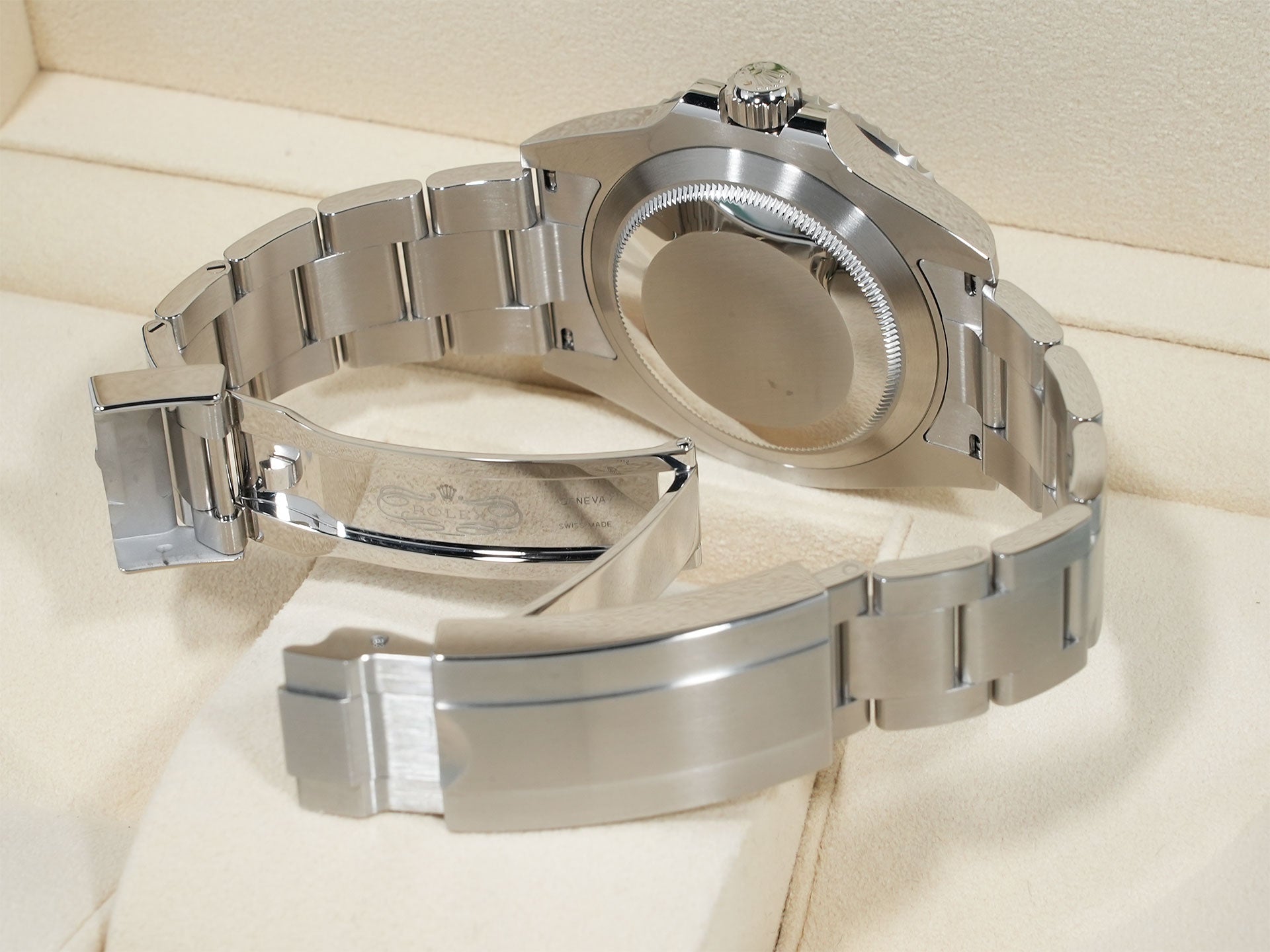 Rolex Submariner Date Ref. 126610LN Stainless Steel Black Dial Excellent Condition pzayz8ud