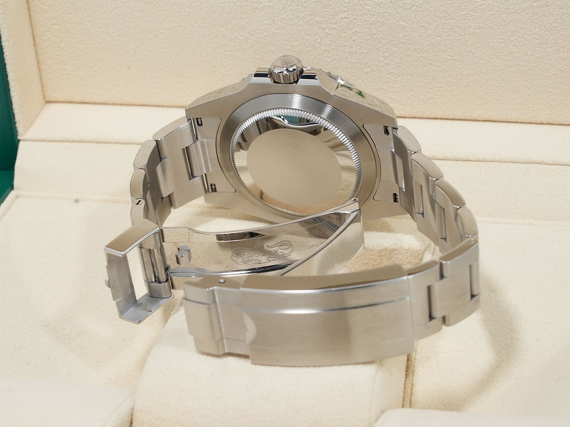 Rolex Submariner Date Ref. 126610LV Stainless Steel Black Dial Excellent Condition 3f85vtxy