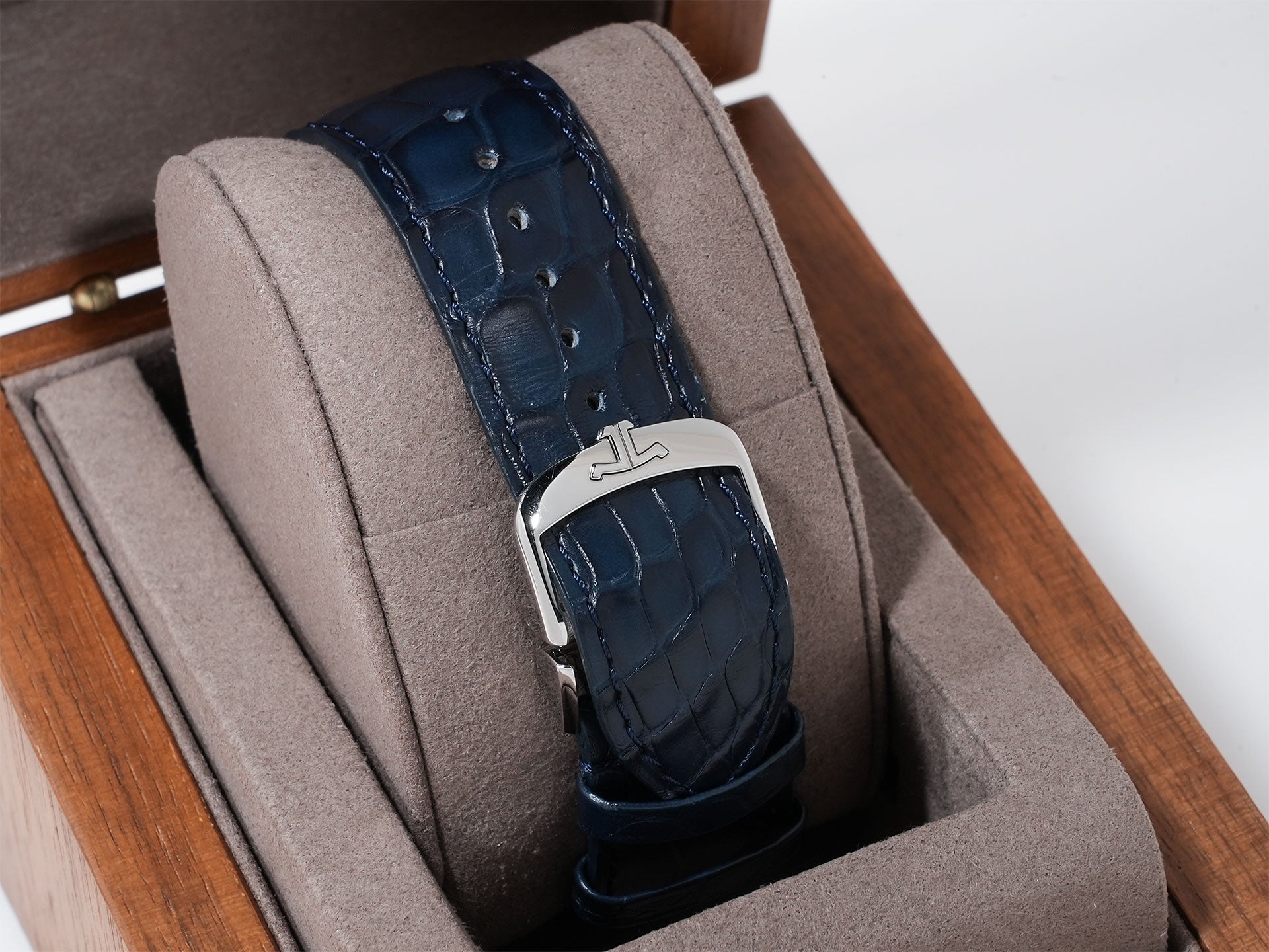 Jaeger-LeCoultre Reverso Tribute Duo Ref. Q3918420 Stainless Steel Silver with Blue Dial Pre-owned 342p4e8a