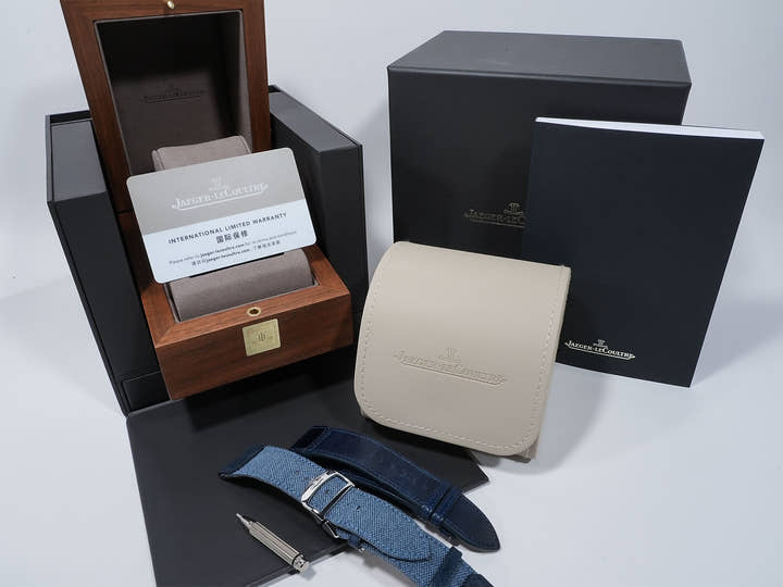 Jaeger-LeCoultre Reverso Tribute Duo Ref. Q3918420 Stainless Steel Silver with Blue Dial Pre-owned 342p4e8a