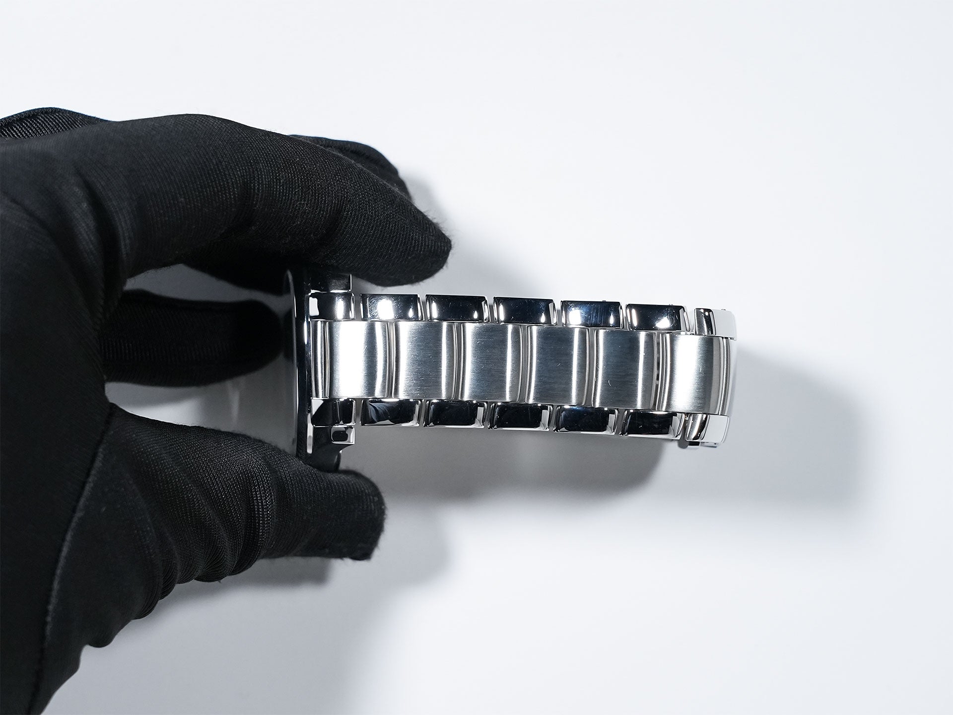 パテックフィリップ アクアノート エクストララージ Ref.5167/1A-001 ステンレススチール ブラック文字盤 中古 8wzg8d5d