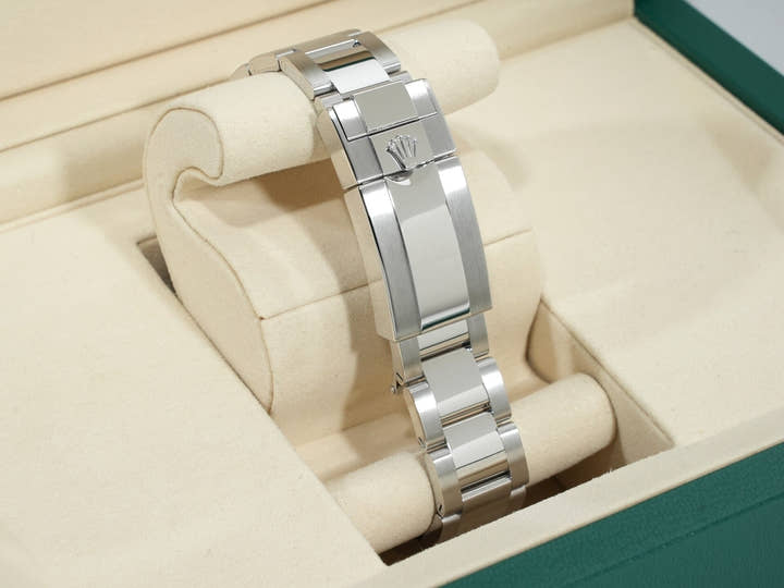 Rolex Daytona Ref. 126500LN Stainless Steel White Dial Unused 2gk3whsk