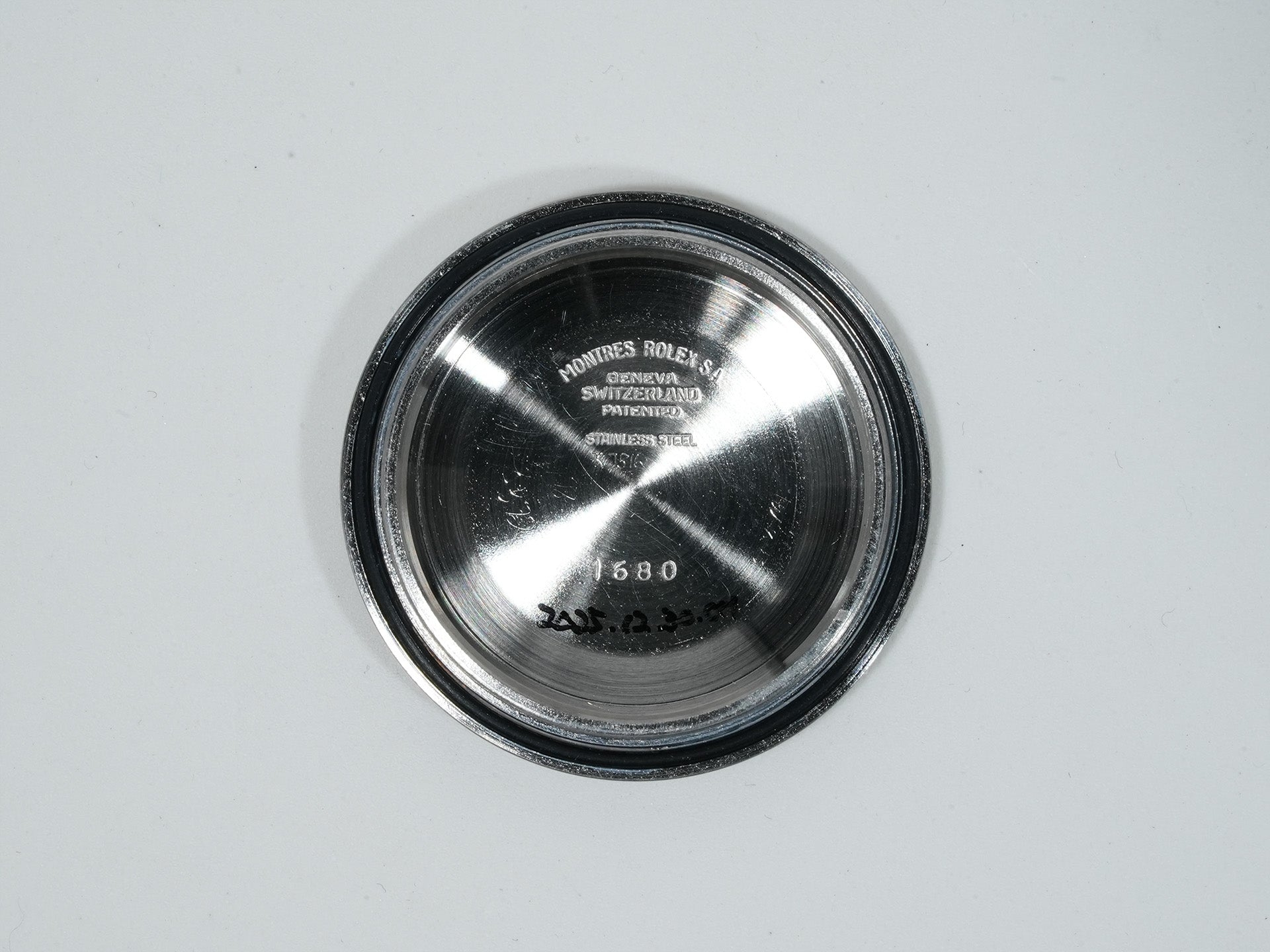 Pre-owned Rolex Submariner Date Ref. 1680 Stainless Steel Black Dial 4huvk8kp