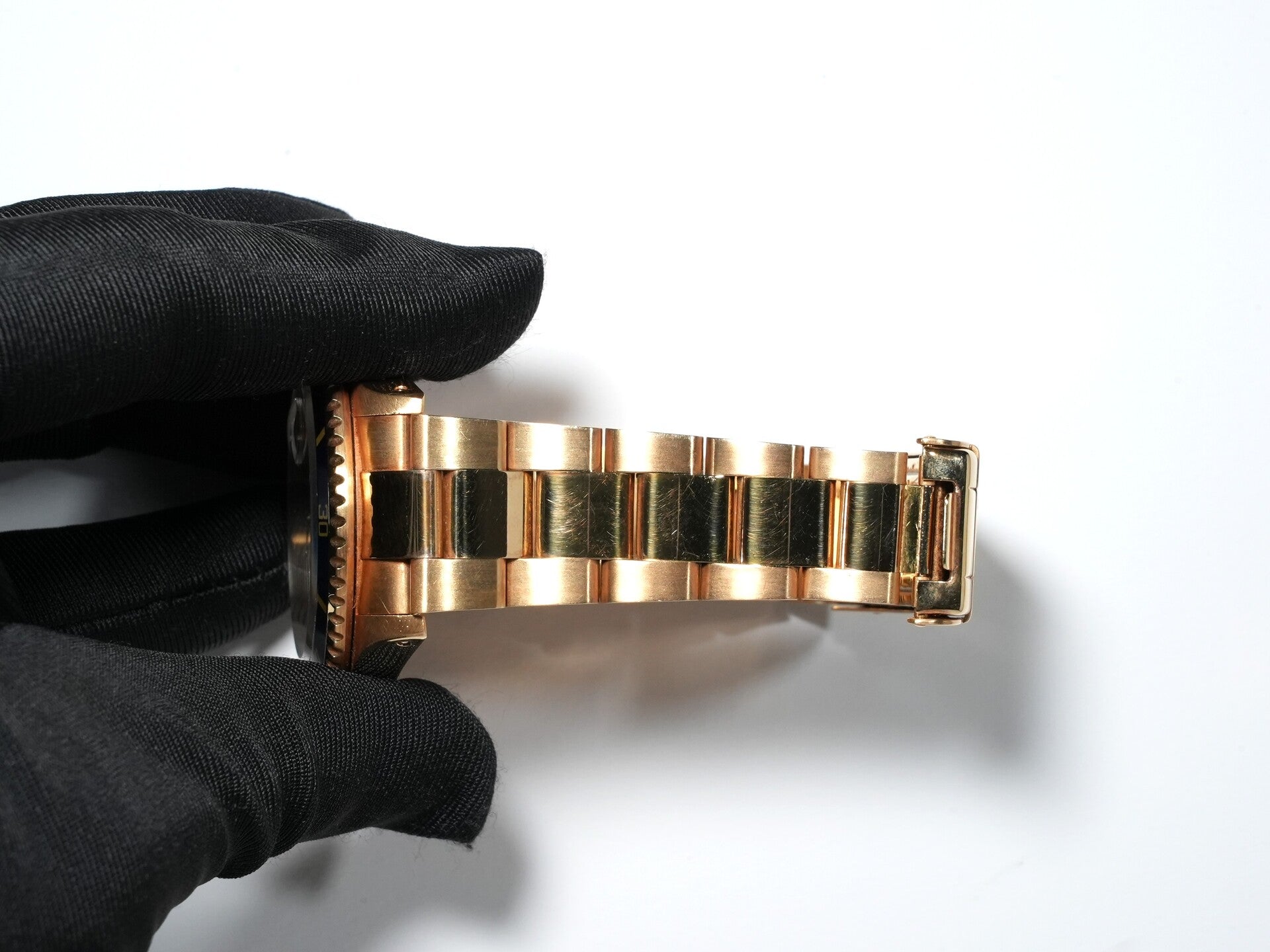 Pre-owned Rolex Submariner Date Ref. 16618 Yellow Gold Blue Dial (eg8xjrni)