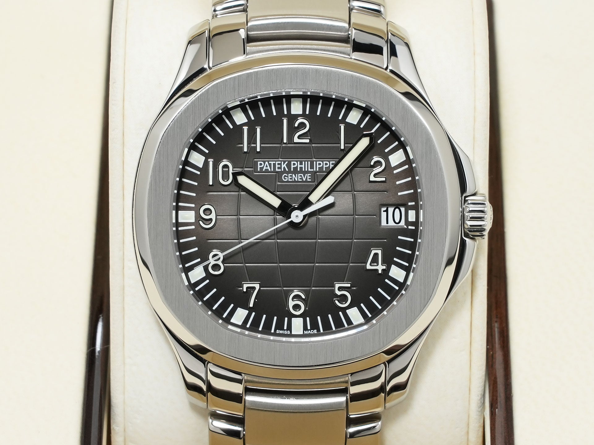 パテックフィリップ アクアノート エクストララージ Ref.5167/1A-001 ステンレススチール ブラック文字盤 美品 sord5phg