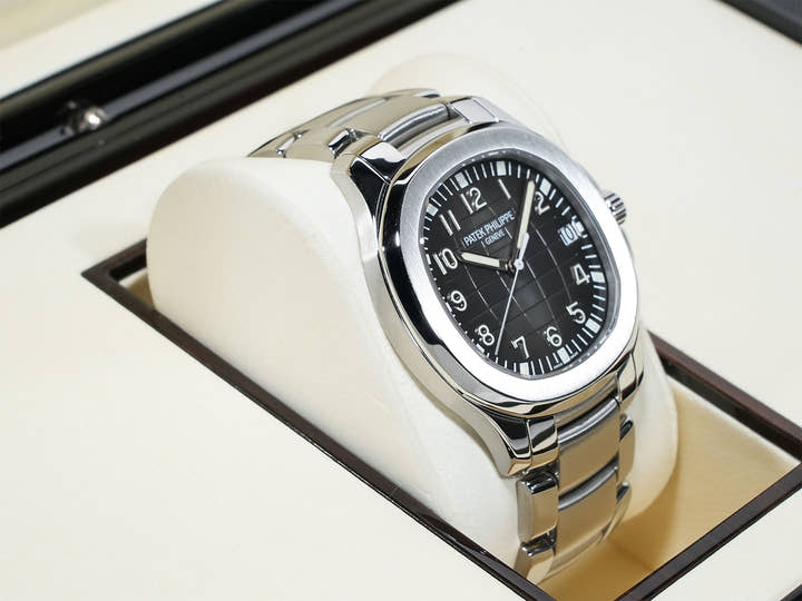 パテックフィリップ アクアノート エクストララージ Ref.5167/1A-001 ステンレススチール ブラック文字盤 美品 sord5phg