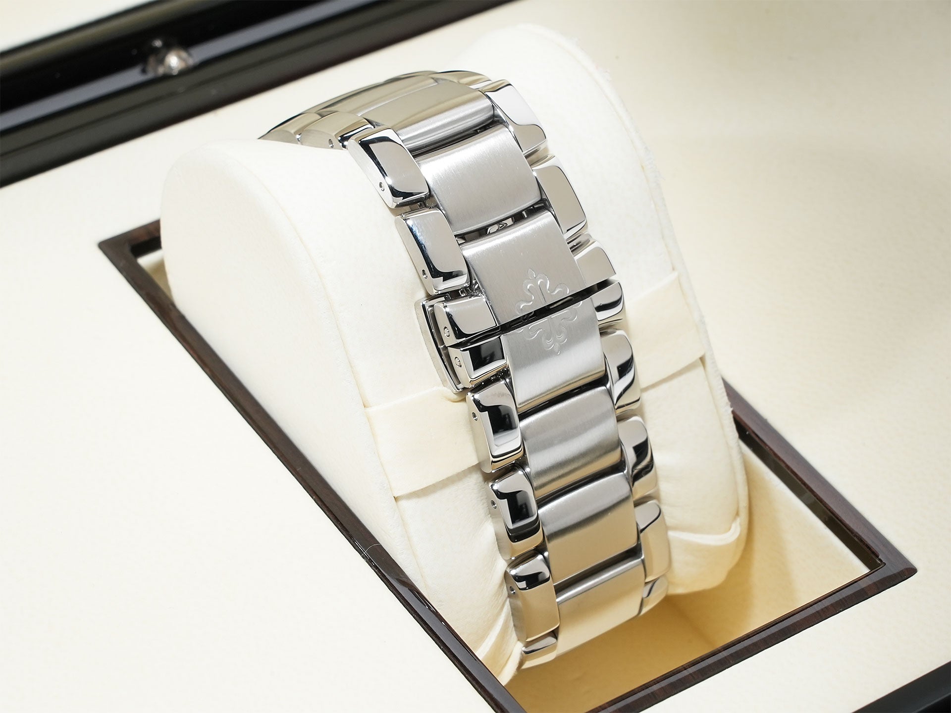 パテックフィリップ アクアノート エクストララージ Ref.5167/1A-001 ステンレススチール ブラック文字盤 美品 sord5phg