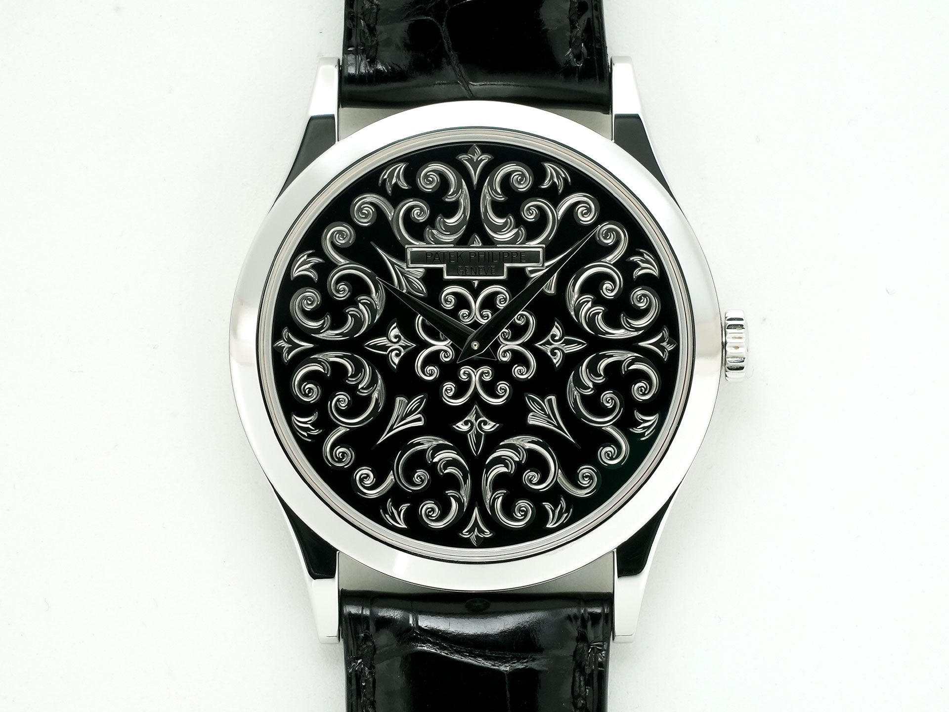 パテックフィリップ カラトラバ Ref.5088P-001 プラチナ 手彫金を施した黒七宝文字盤 美中古 q7ye4ob7
