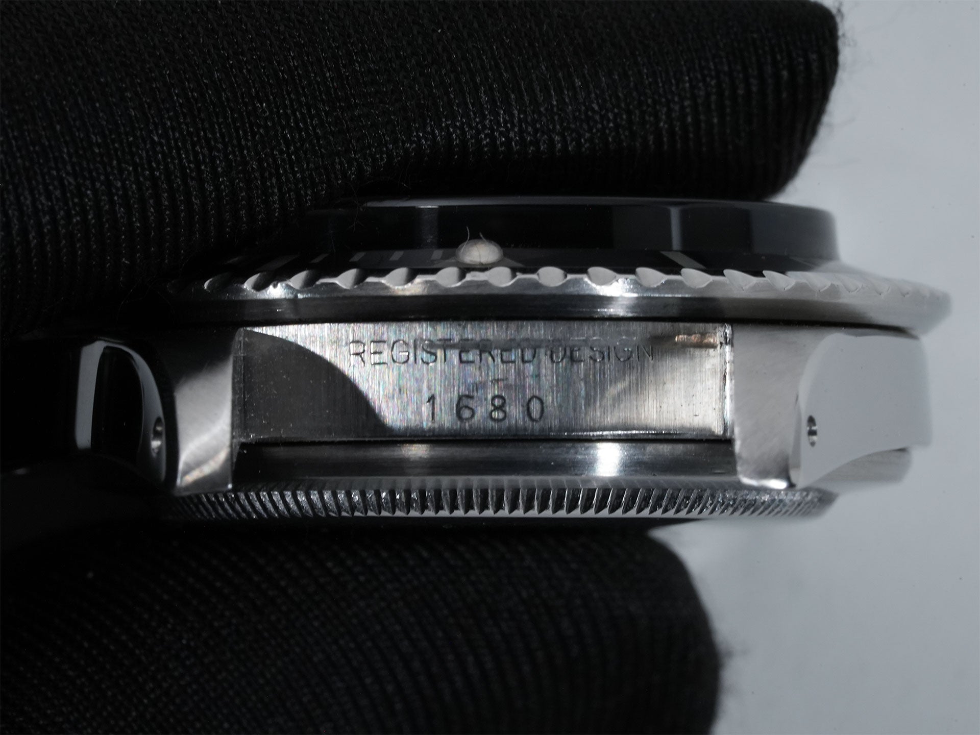 Rolex Submariner Date Ref. 1680 Stainless Steel Black Dial Pre-owned a67x7vxv