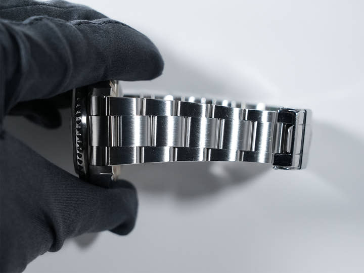 Pre-owned Rolex Sea-Dweller Ref. 16600 Stainless Steel Black Dial jp4r66pz