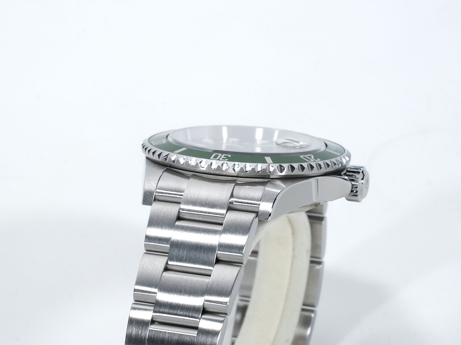 Rolex Submariner Date Ref. 16610LV Stainless Steel Black Dial Excellent Condition wja4b3mc