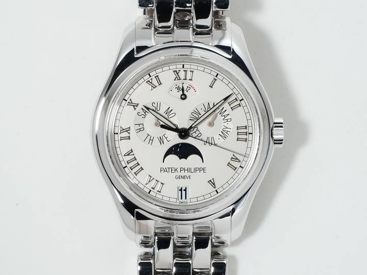 Patek Philippe Annual Calendar Moon Phase Ref. 5036/1G-017 White Gold Silver Dial Excellent Condition nxhnriee