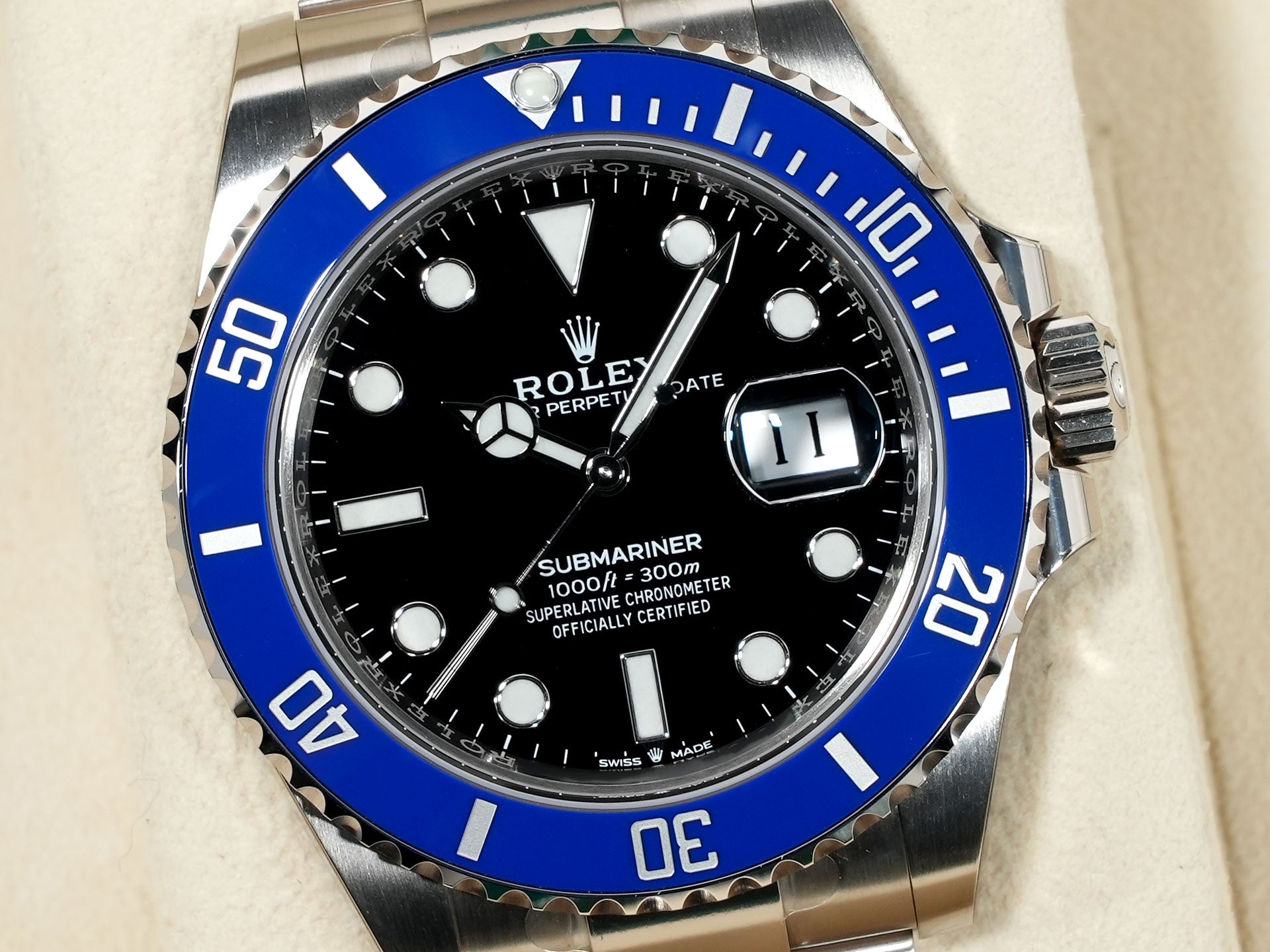 ロレックス サブマリーナー デイト Ref.126619LB ホワイトゴールド ブラック文字盤 未使用 thr32bve