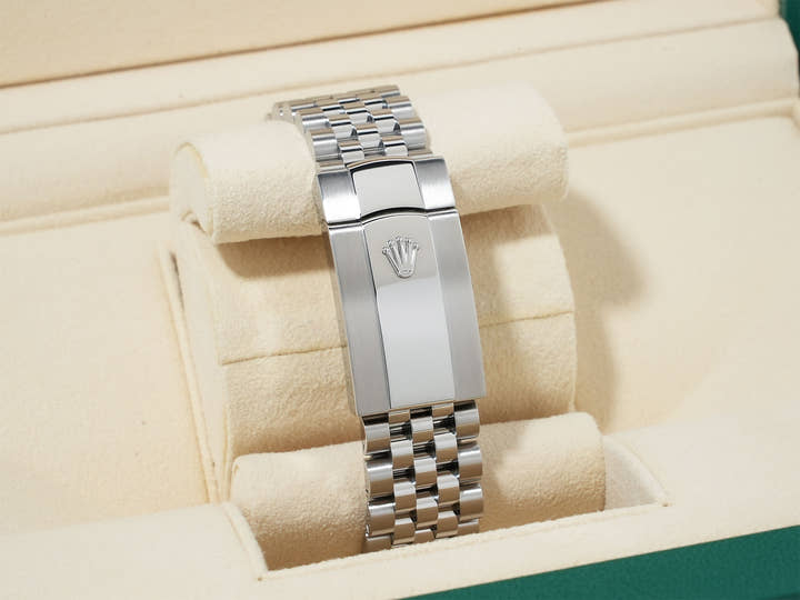 Rolex Datejust 36 Ref. 126234 Stainless Steel/White Gold White Roman Dial Jubilee Bracelet Excellent Condition 58nxoiqc