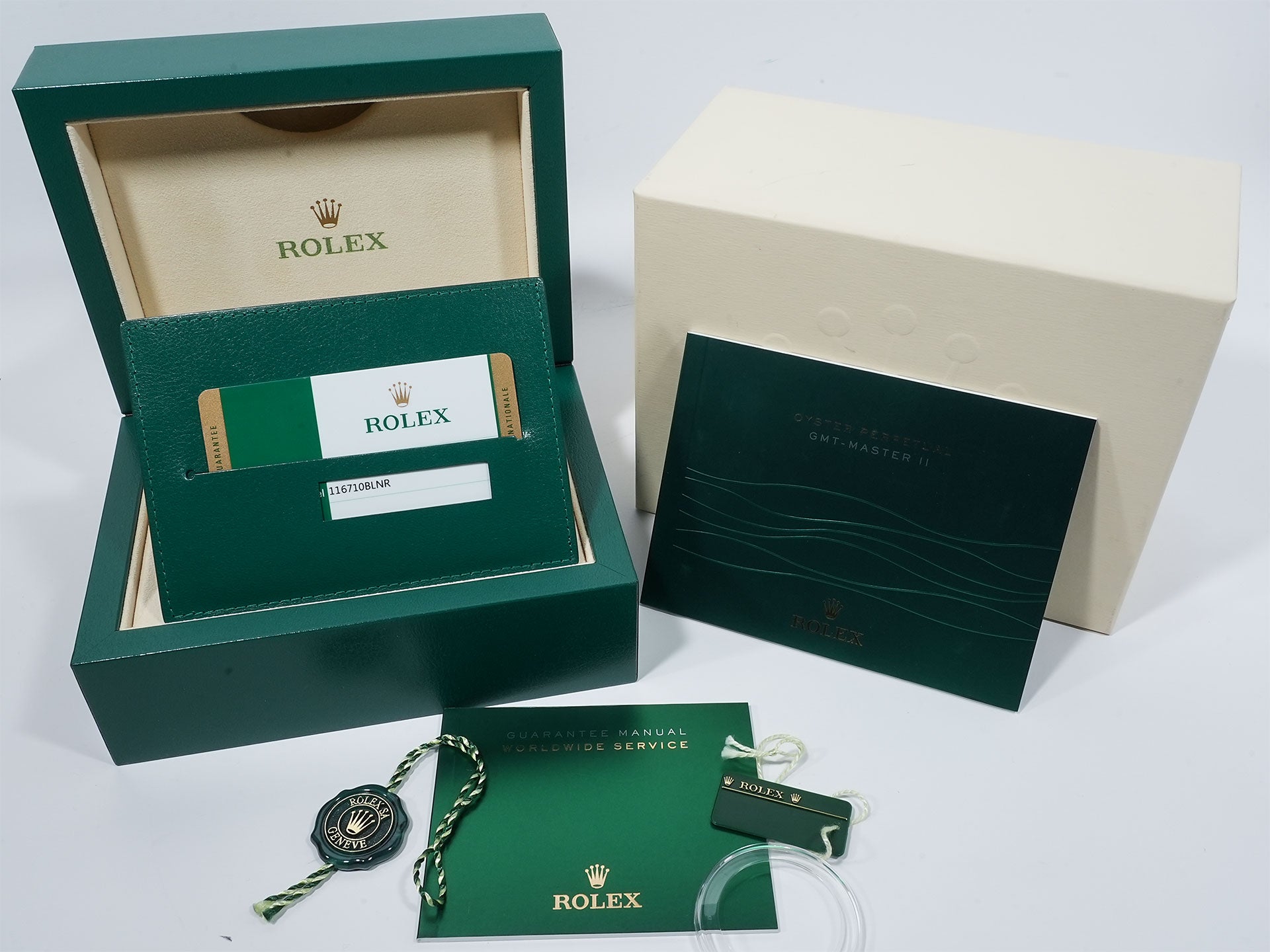 Rolex GMT-Master II Ref. 116710BLNR Stainless Steel Black Dial Oyster Bracelet Excellent Condition owocoe85