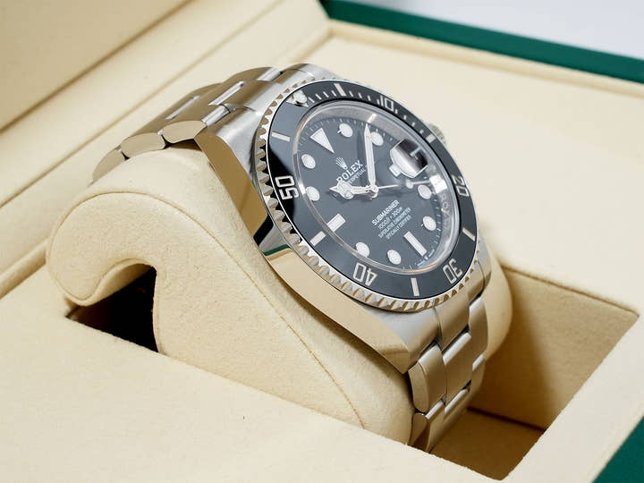ロレックス サブマリーナー デイト Ref.126610LN ステンレススチール ブラック文字盤 未使用 8mrxdmxm