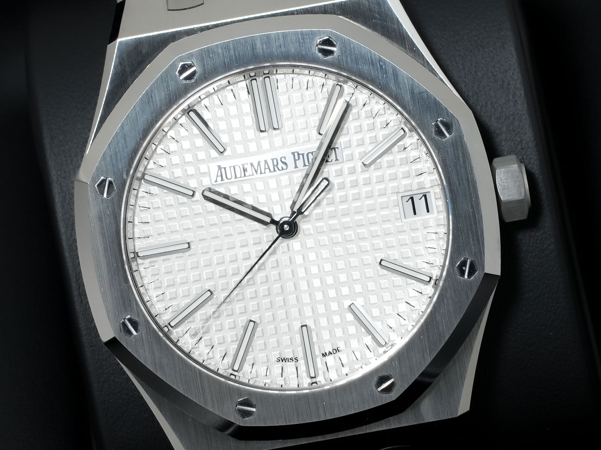 オーデマピゲ ロイヤルオーク Ref.15510ST.OO.1320ST.08 ステンレススチール シルバー文字盤 未使用 8bxvafn5
