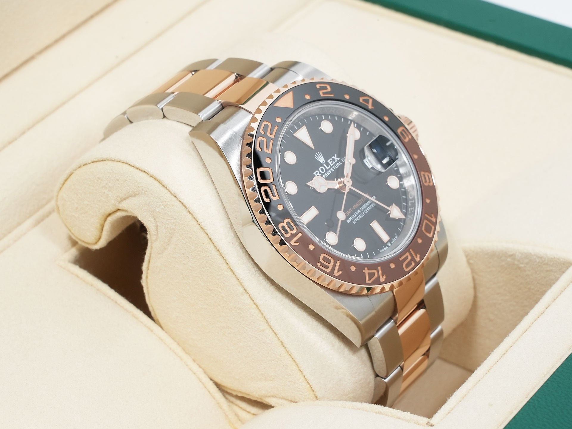 ロレックス GMTマスターII Ref.126711CHNR ステンレススチール/エバーローズゴールド ブラック文字盤 オイスターブレスレット 中古 j7knsvdx