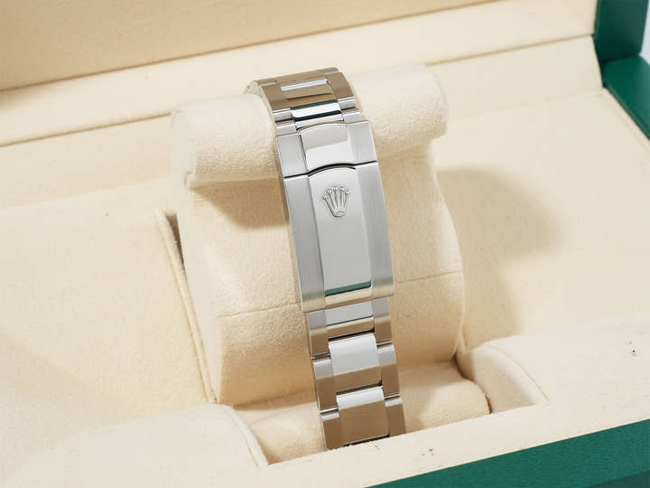 ロレックス デイトジャスト41 Ref.126300 ステンレススチール ミントグリーン文字盤 オイスターブレスレット 美品 poifsjo9