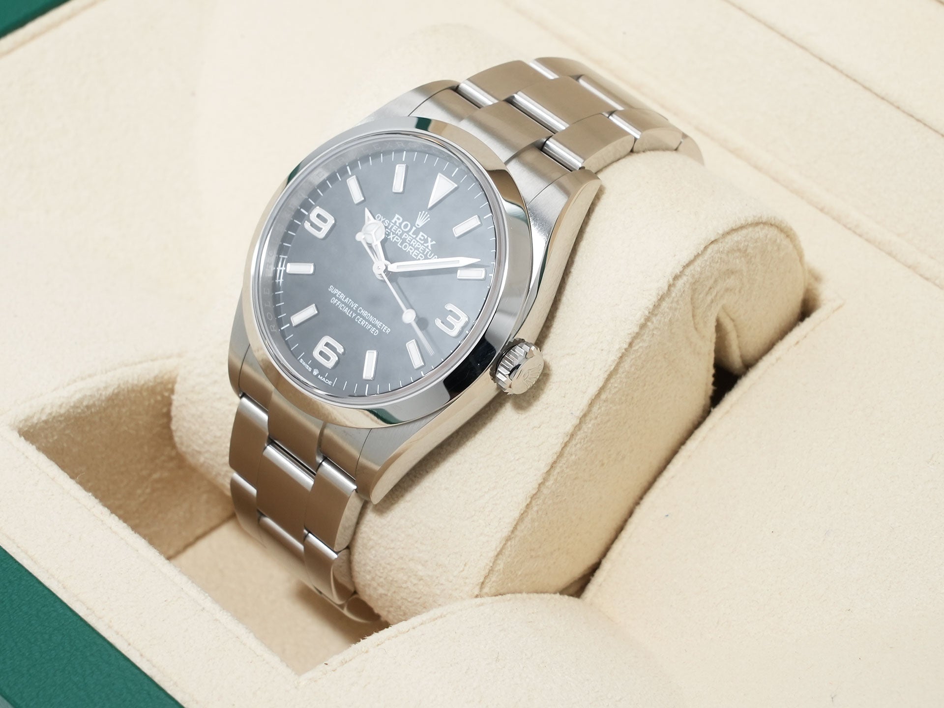 ロレックス エクスプローラー36 Ref.124270 ステンレススチール ブラック文字盤 オイスターブレスレット 美中古 uhcqi84e