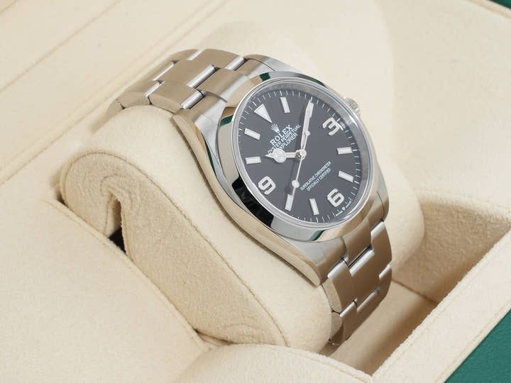 ロレックス エクスプローラー36 Ref.124270 ステンレススチール ブラック文字盤 オイスターブレスレット 美中古 uhcqi84e