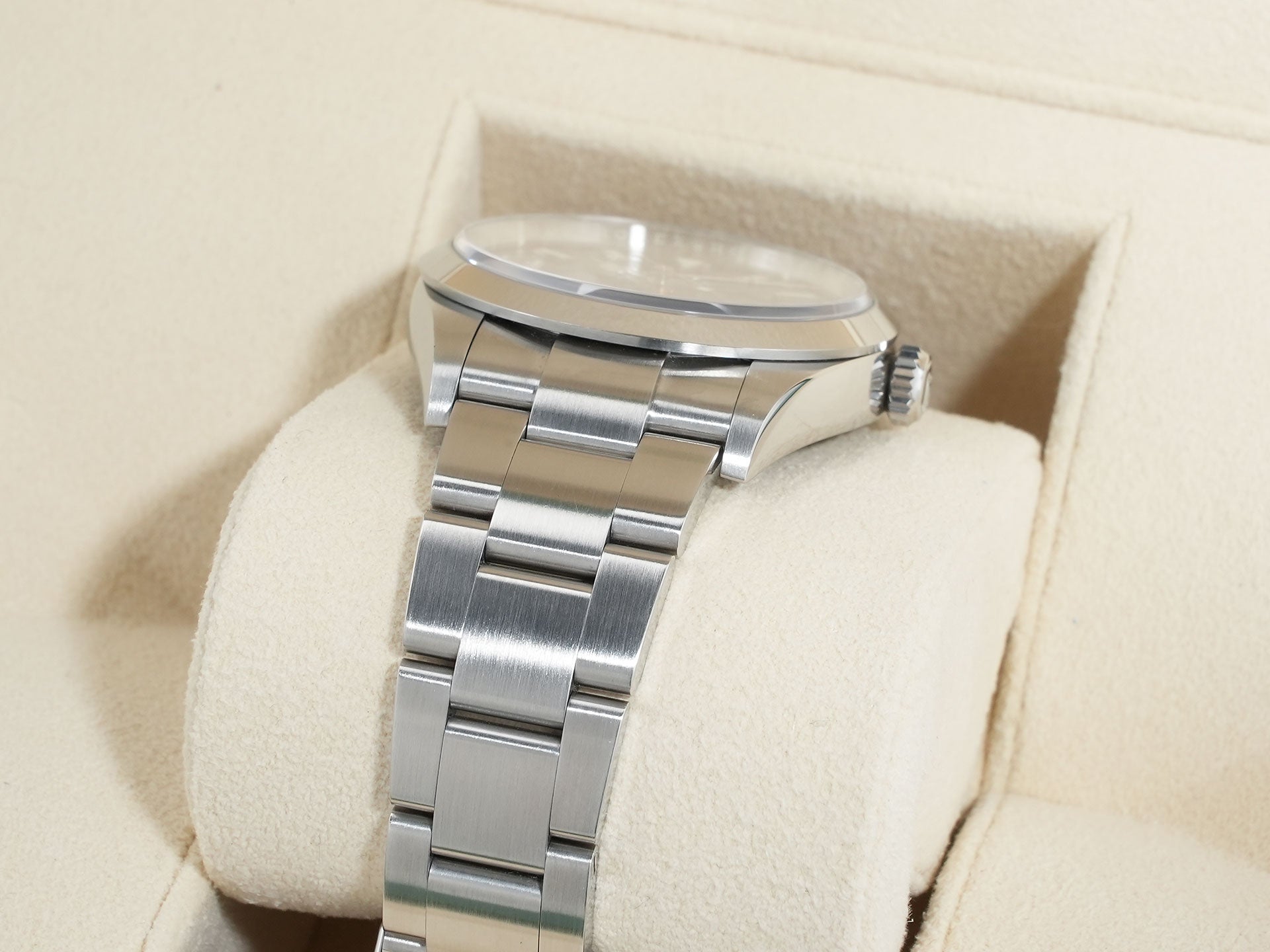 ロレックス エクスプローラー36 Ref.124270 ステンレススチール ブラック文字盤 オイスターブレスレット 美中古 uhcqi84e