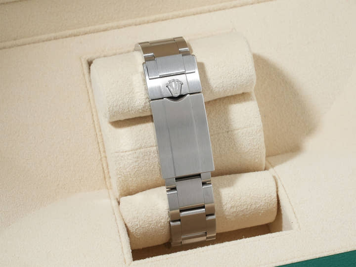 ロレックス エクスプローラー36 Ref.124270 ステンレススチール ブラック文字盤 オイスターブレスレット 美中古 uhcqi84e