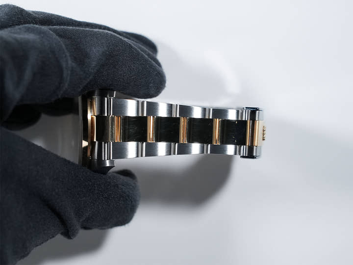 ロレックス エクスプローラー36 Ref.124273 ステンレススチール/イエローゴールド ブラック文字盤 オイスターブレスレット 極美品 udgwgkap