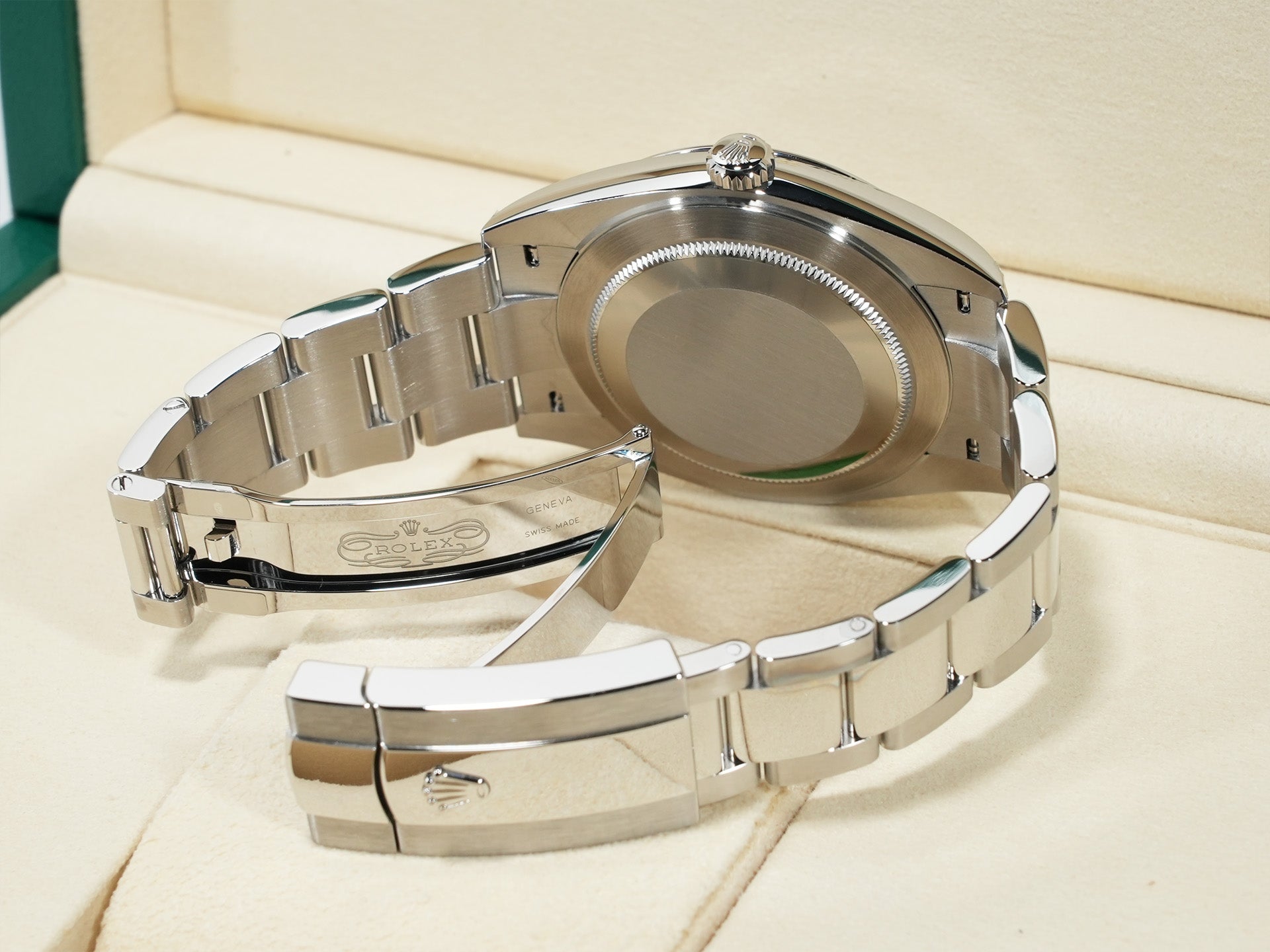 ロレックス デイトジャスト41 Ref.126300 ステンレススチール ホワイト文字盤 オイスターブレスレット 未使用 yau8wogq