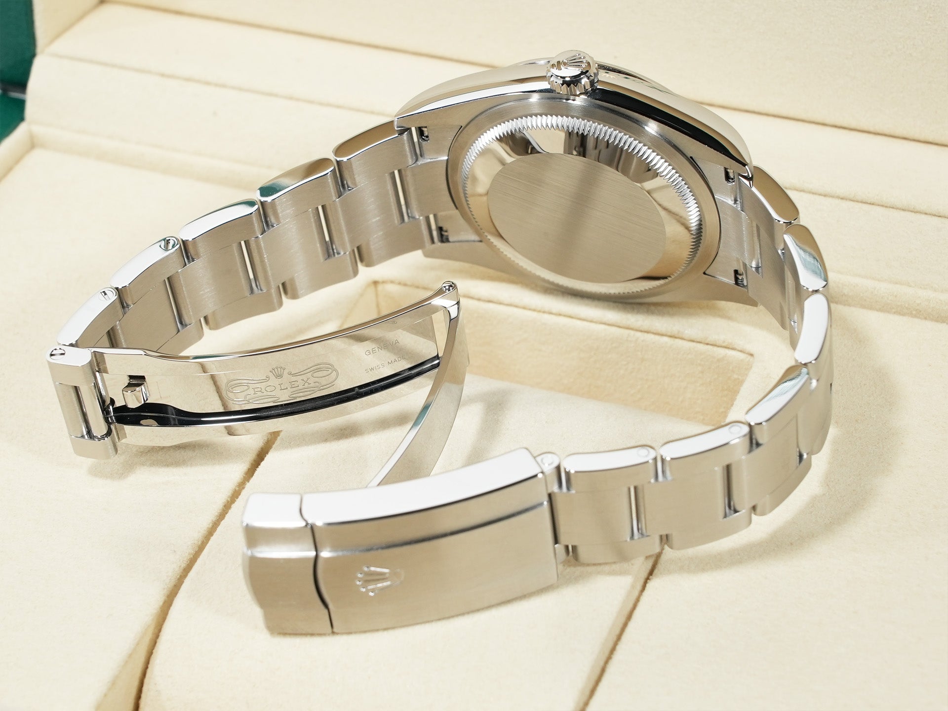 ロレックス オイスターパーペチュアル36 Ref.126000 ステンレススチール ターコイズ文字盤 未使用 4o4pij2a