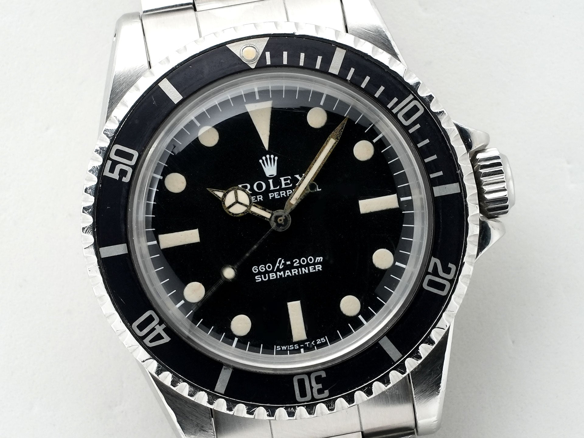 Pre-owned Rolex Submariner Ref. 5513 Stainless Steel Black Dial yai2ea3f