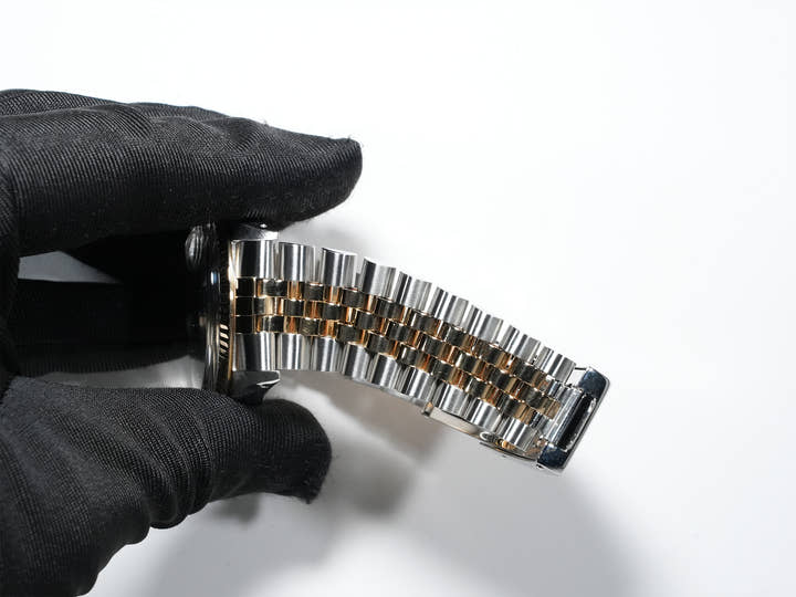 ロレックス デイトジャスト TIFFANY＆Co. Ref.16013 ステンレススチール/イエローゴールド シルバー文字盤 美中古 5xixm9ai