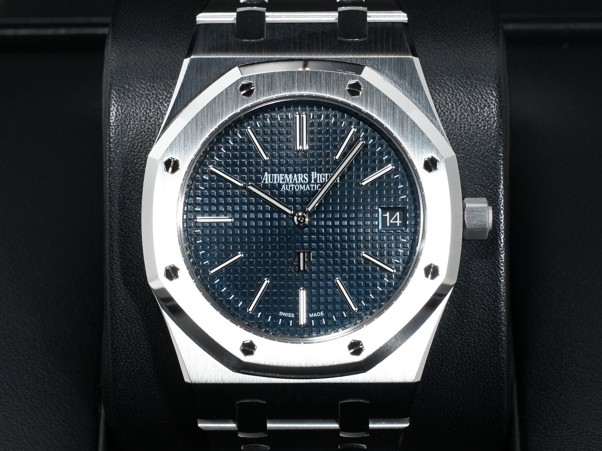 オーデマピゲ ロイヤルオーク エクストラ シン Ref.15202ST.OO.1240ST.01.A ステンレススチール ブルー文字盤 美中古 ajte37rn