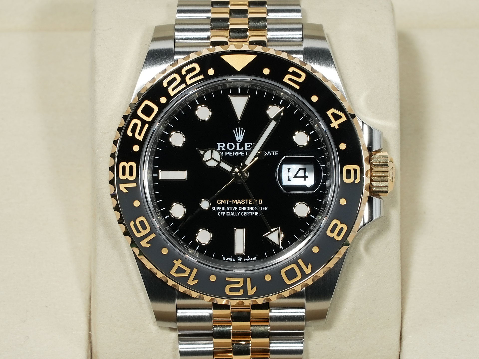 ロレックス GMTマスターII Ref.126713GRNR ステンレススチール/イエローゴールド ブラック文字盤 ジュビリーブレスレット 未使用 9ypiq4r7