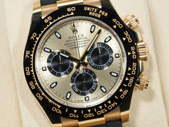 Rolex Daytona Ref. 116518LN Yellow Gold Champagne with Black Dial Pre-owned 3zbtii55