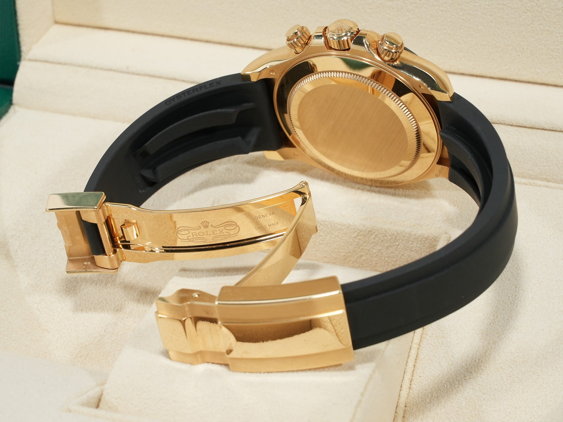 Rolex Daytona Ref. 116518LN Yellow Gold Champagne with Black Dial Pre-owned 3zbtii55