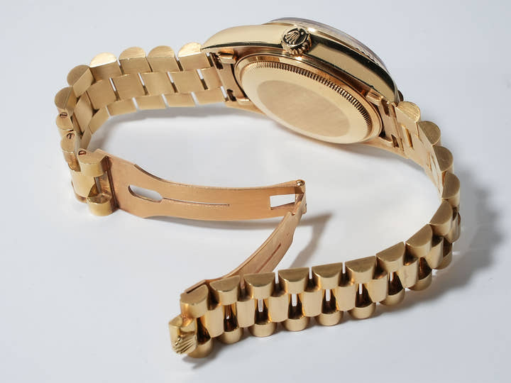 ロレックス デイデイト36 Ref.18038 イエローゴールド オニキス文字盤 中古 fw4muuk5