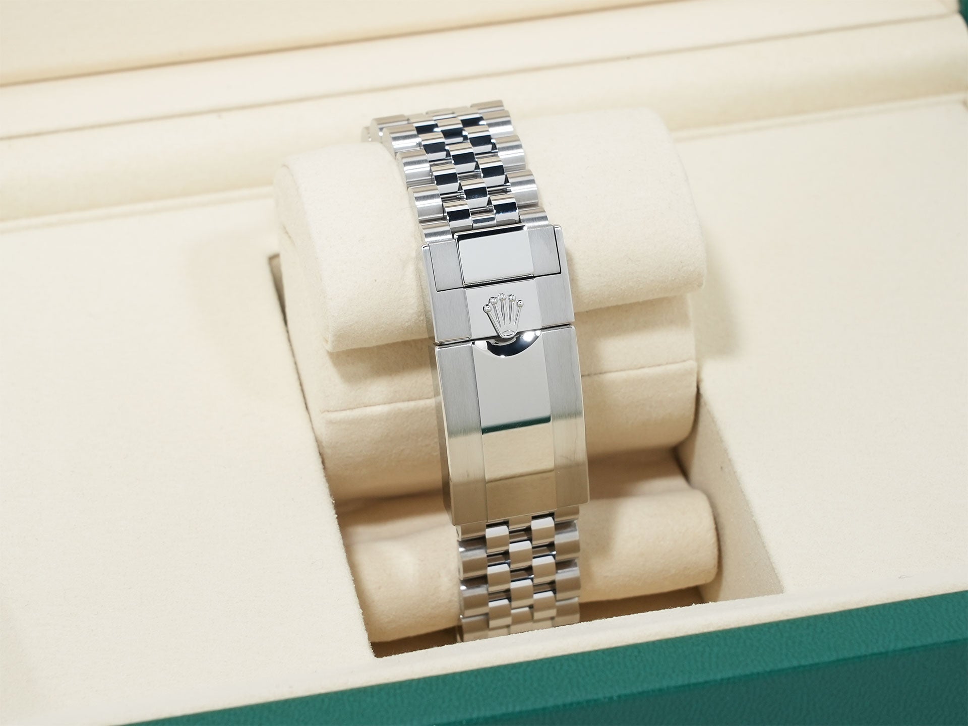 ロレックス GMTマスターII Ref.126710BLNR ステンレススチール ブラック文字盤 ジュビリーブレスレット 未使用 29ra4gnc