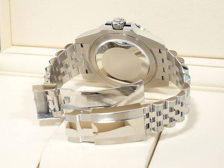 ロレックス GMTマスターII Ref.126710GRNR ステンレススチール ブラック文字盤 ジュビリーブレスレット 未使用 rnf65yy5