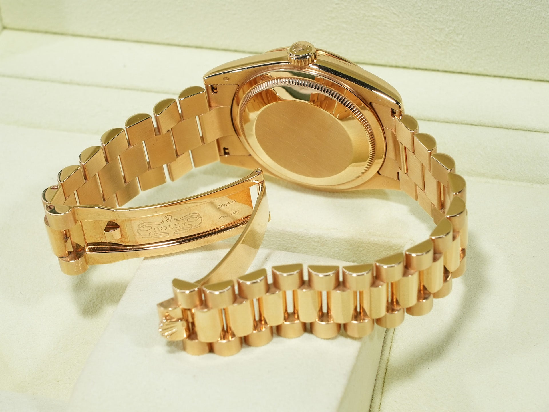 ロレックス デイデイト36 Ref.118238A イエローゴールド シャンパン文字盤 中古 w2h5p9a6