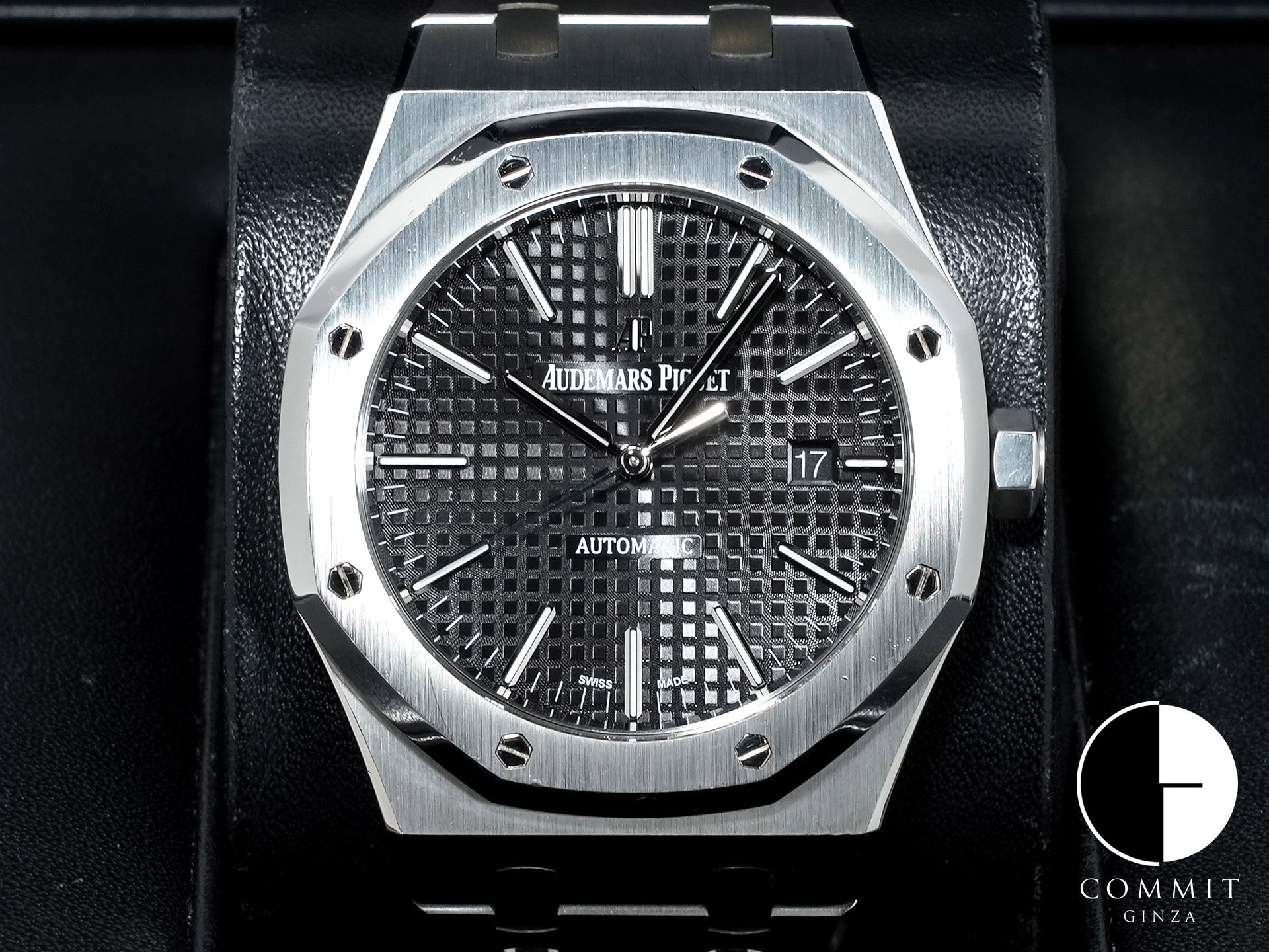 オーデマピゲ ロイヤルオーク Ref.15400ST.OO.1220ST.01 ステンレススチール ブラック文字盤 中古 kse9ao2m