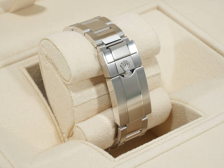 ロレックス デイトナ Ref.126506A プラチナ アイスブルーx11Pダイヤ文字盤 未使用 h9u9gpqk